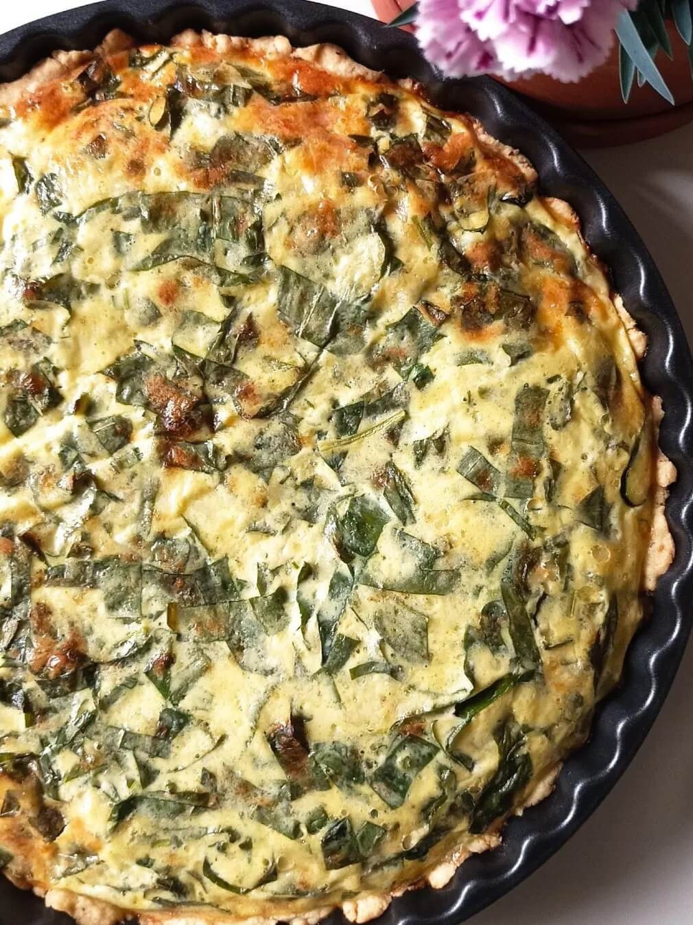 Tart sa Nebesa puterom sa zelenim biberom i parmezanom 